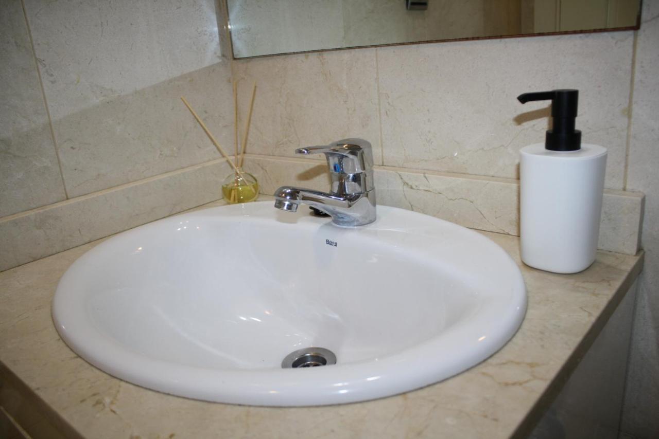 Apartamento Benalmádena Playa con WIFI, piscinas y garaje Exterior foto